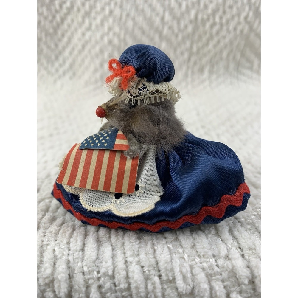 Original Toy Fur Mouse Betsy Ross Blue Red Patriotic Flag West Germany Miniature